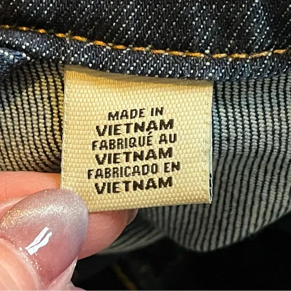 Levi’s Standard Trucker Denim Blue Jean Jacket Stretch Men’s Size Medium NWT - Picture 8 of 8